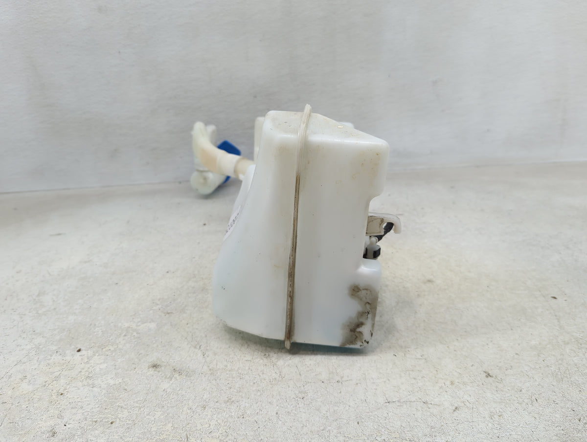 Volkswagen Jetta Radiator Coolant Overflow Expansion Tank Bottle 1393753 - Oemusedautoparts1.com