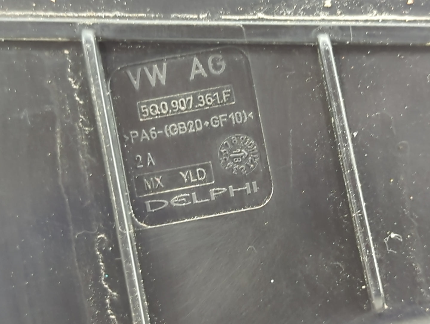 2019-2021 Volkswagen Jetta Fusebox Fuse Box Panel Relay Module P/N:5Q0 907 361 F Fits Fits 2019 2020 2021 OEM Used Auto Part