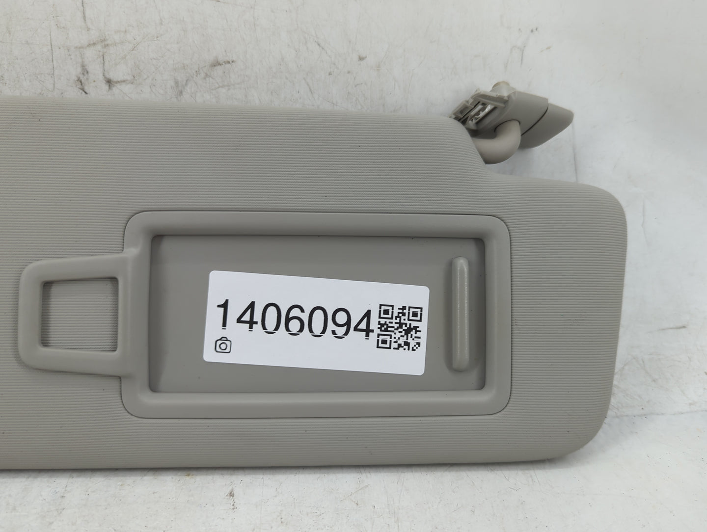 2019-2021 Volkswagen Jetta Sun Visor Shade Replacement Passenger Right Mirror Fits Fits 2019 2020 2021 OEM Used Auto Parts -