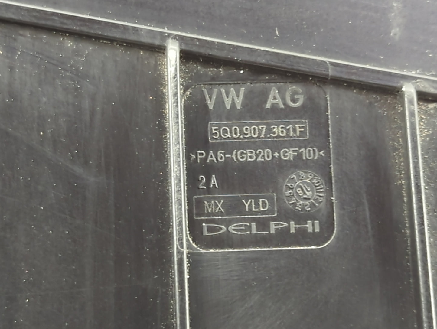 2019-2021 Volkswagen Jetta Fusebox Fuse Box Panel Relay Module P/N:5Q0 907 361 F Fits Fits 2019 2020 2021 OEM Used Auto Part