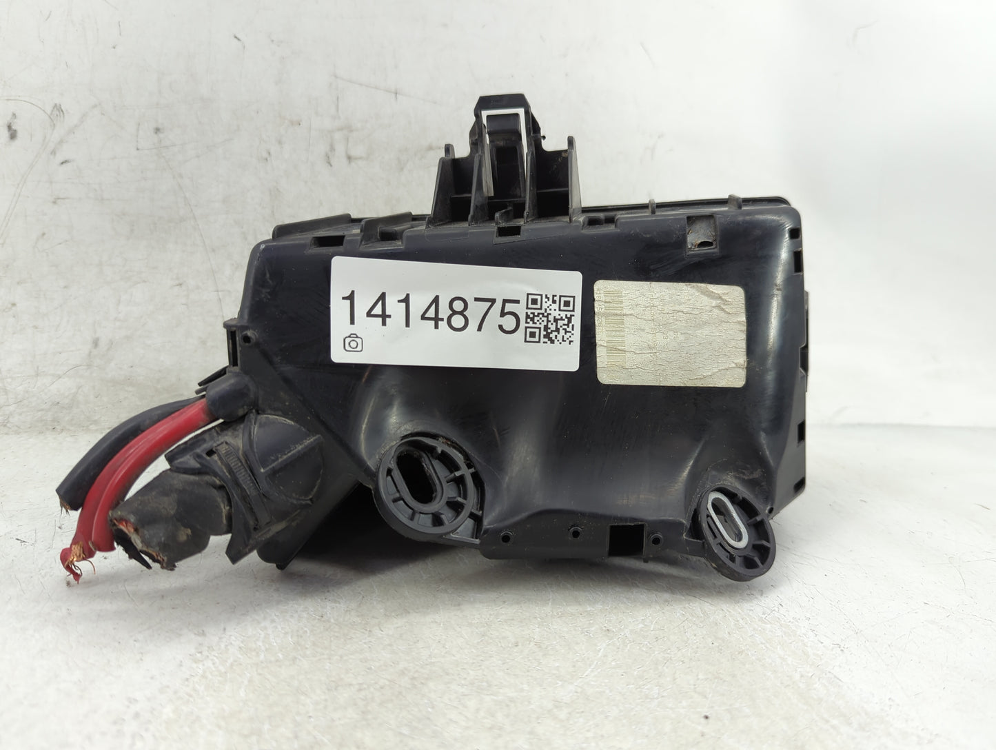 2019-2021 Volkswagen Jetta Fusebox Fuse Box Panel Relay Module P/N:5Q0 907 361 F Fits Fits 2019 2020 2021 OEM Used Auto Part
