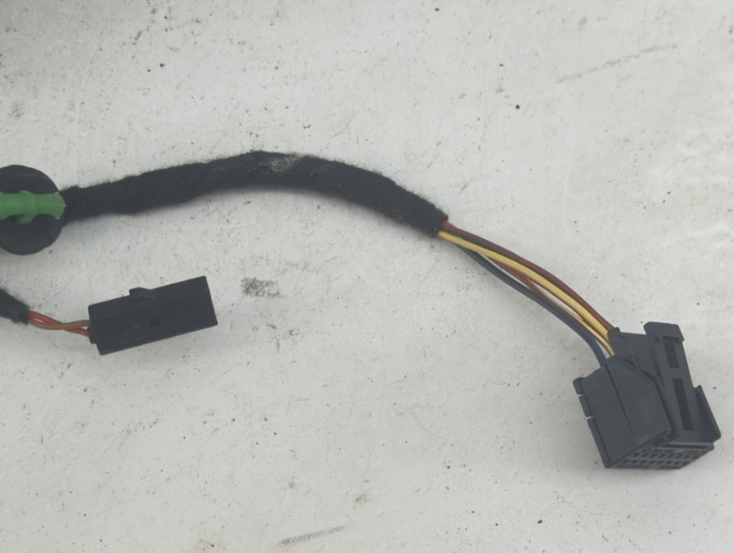 2019-2021 Volkswagen Jetta Passenger Side View Mirror - Right Door Mirror OEM Used - Oemusedautoparts1.com