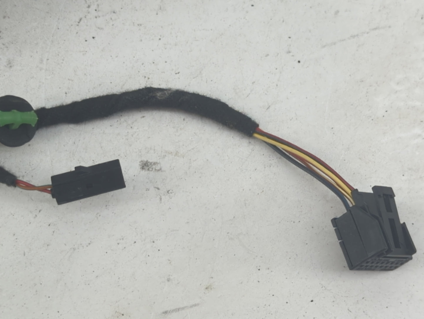 2019-2021 Volkswagen Jetta Passenger Side View Mirror - Right Door Mirror OEM Used - Oemusedautoparts1.com