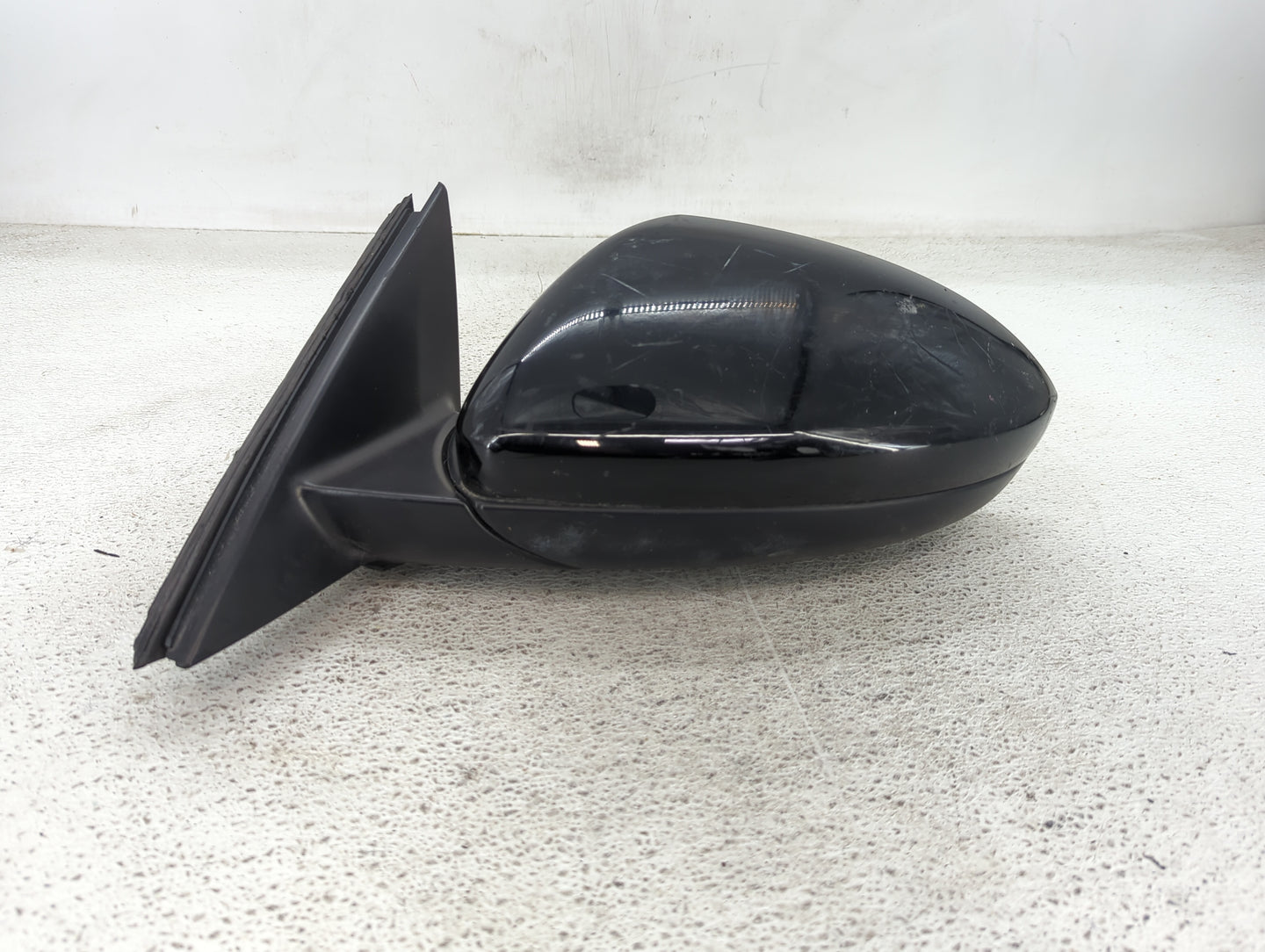 2019-2021 Volkswagen Jetta Driver Side View Mirror - Left Door Mirror OEM Used - Oemusedautoparts1.com