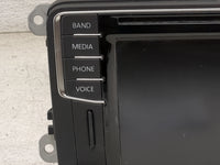 2019 Volkswagen Jetta Radio AM FM Cd Player Receiver Replacement P/N:5C0035684C VWZAZ2Y0209816 Fits OEM Used Auto Parts - Oe