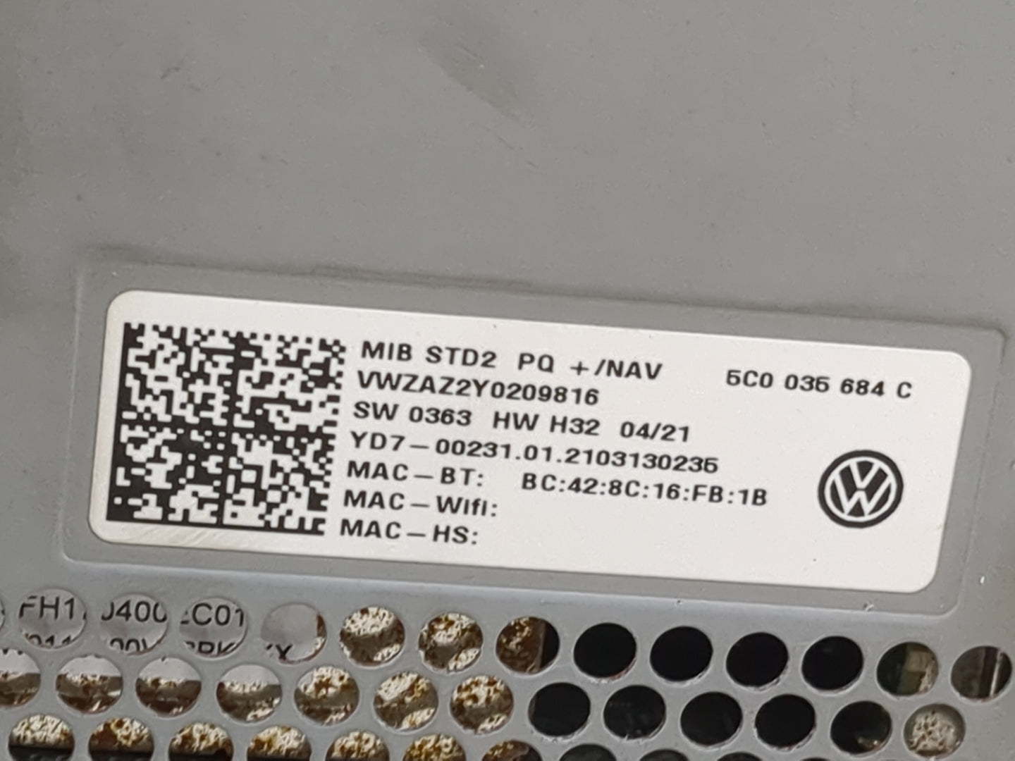 2019 Volkswagen Jetta Radio AM FM Cd Player Receiver Replacement P/N:5C0035684C VWZAZ2Y0209816 Fits OEM Used Auto Parts - Oe
