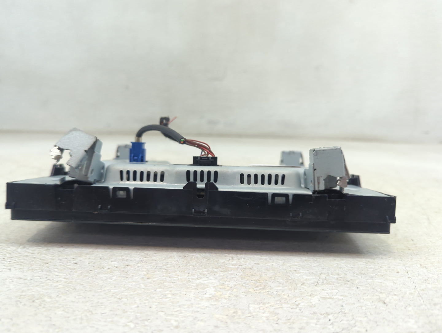 2019-2021 Volkswagen Jetta Information Display Screen - Oemusedautoparts1.com