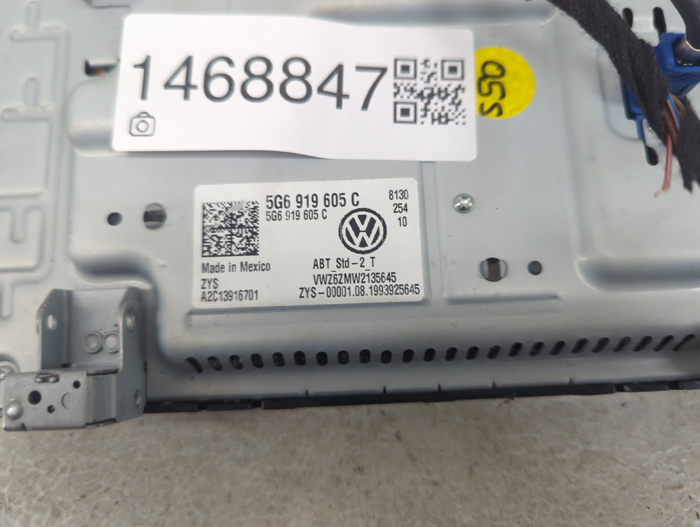 2019-2021 Volkswagen Jetta Information Display Screen - Oemusedautoparts1.com