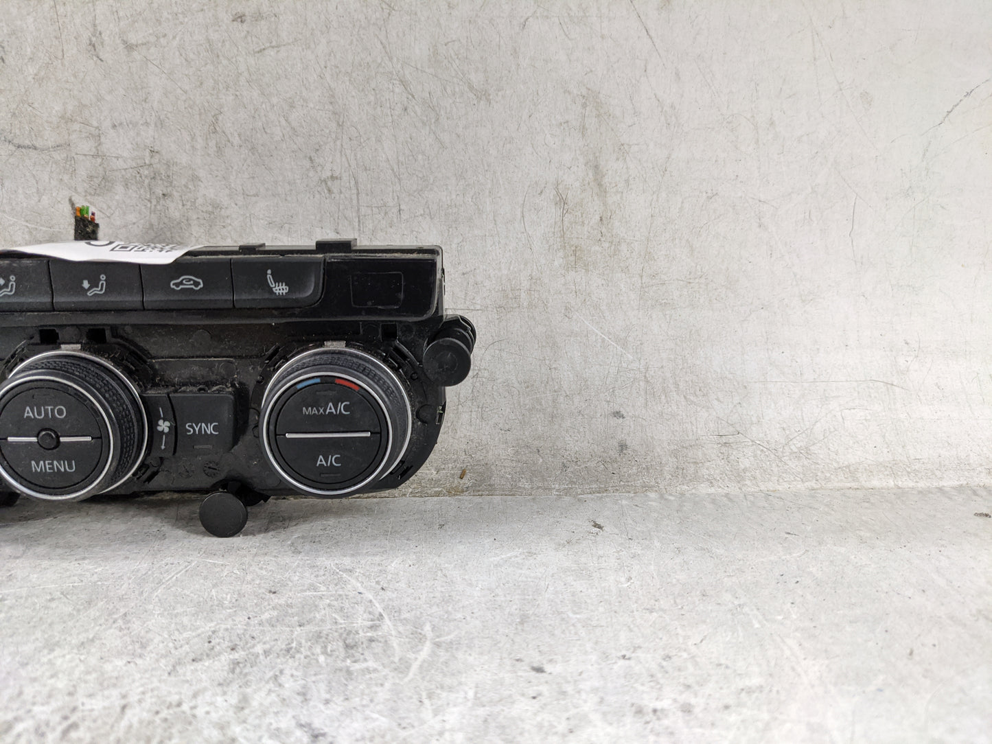 2019-2020 Volkswagen Jetta Climate Control Module Temperature AC/Heater Replacement P/N:5GM907044H 5HB013650-22 Fits OEM Use