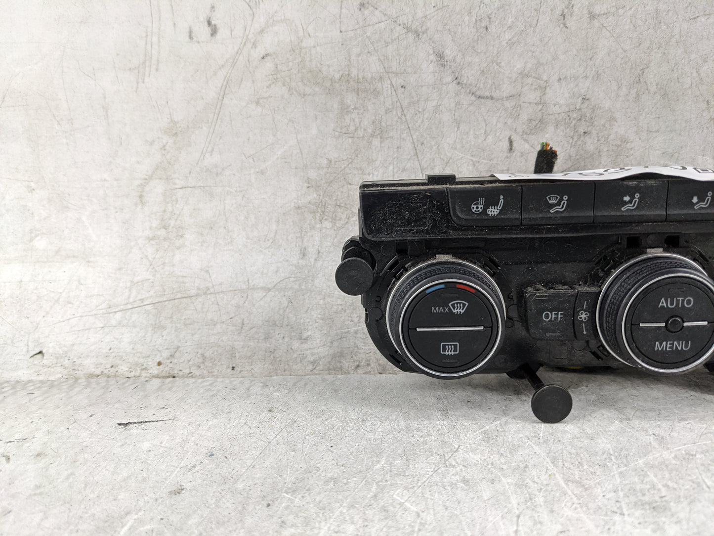 2019-2020 Volkswagen Jetta Climate Control Module Temperature AC/Heater Replacement P/N:5GM907044H 5HB013650-22 Fits OEM Use