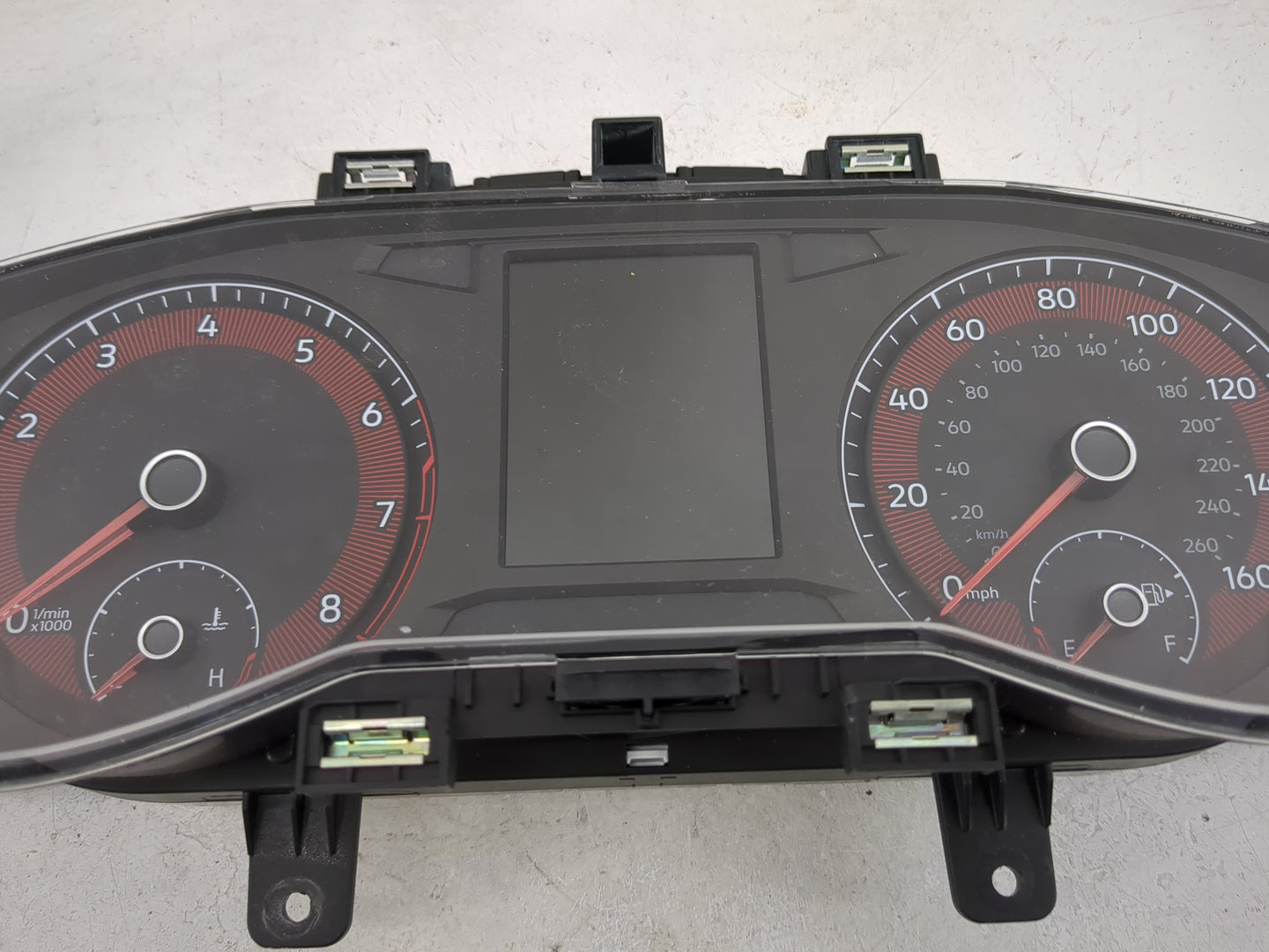2019-2020 Volkswagen Jetta Instrument Cluster Speedometer Gauges P/N:17A920840A GEKOWFS2 Miles: Fits Fits 2019 2020 OEM Used