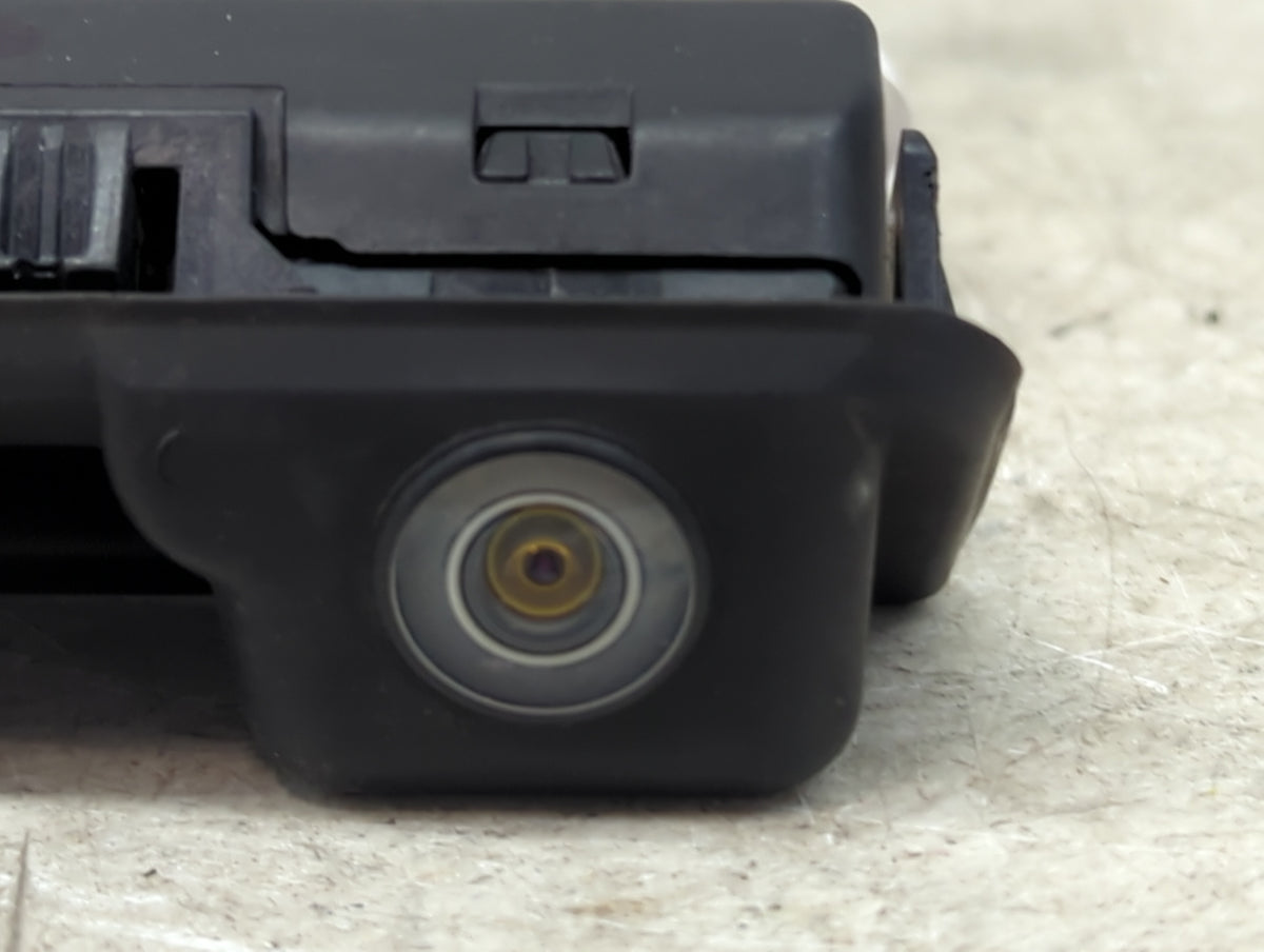 2019 Volkswagen Jetta Backup Camera Or Backup Sensor - Oemusedautoparts1.com