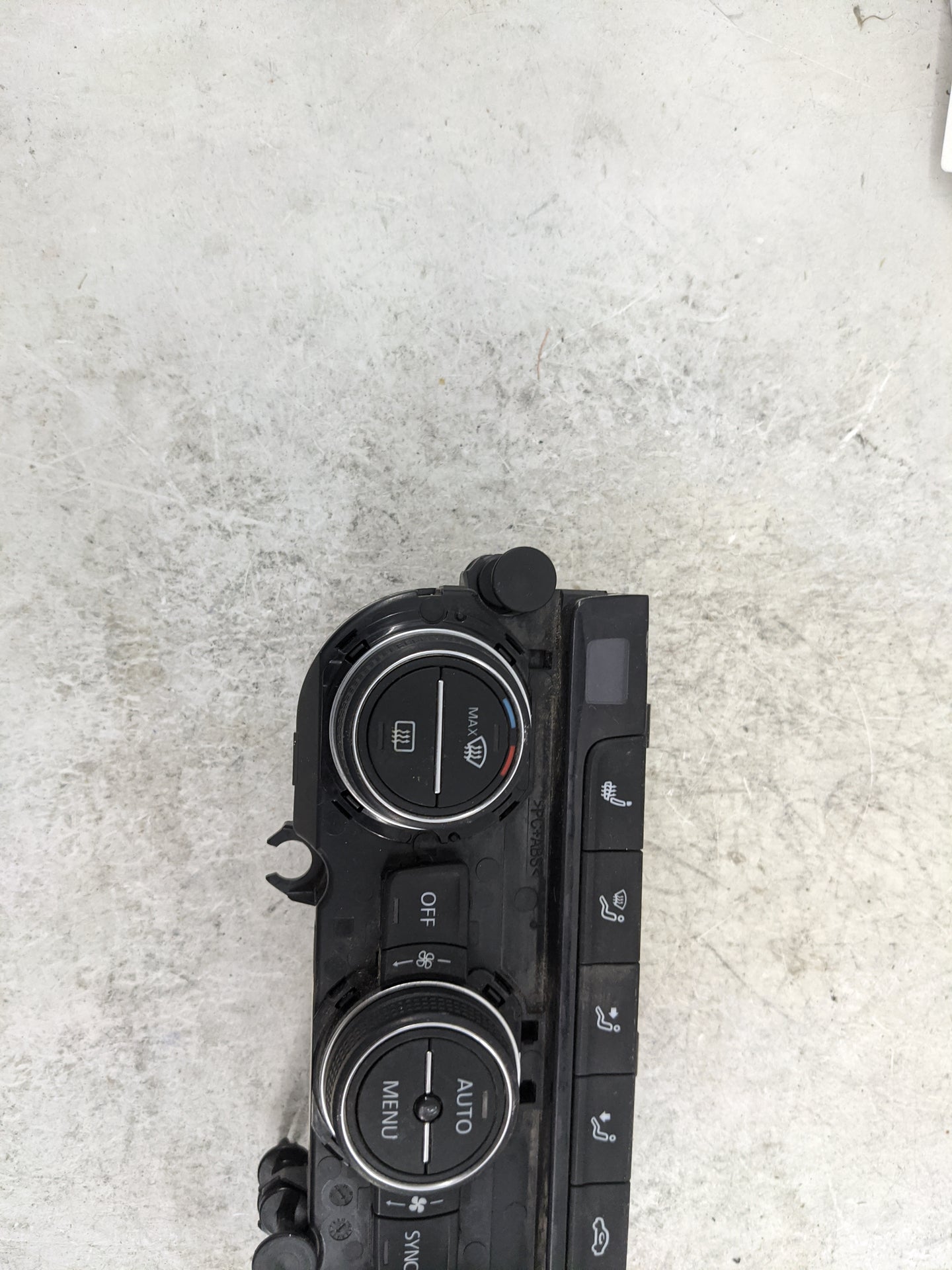2019-2020 Volkswagen Jetta Climate Control Module Temperature AC/Heater Replacement P/N:220.220-01 Fits Fits 2019 2020 OEM U