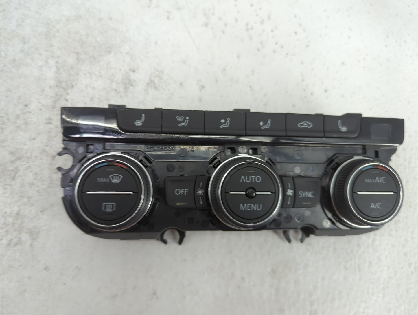 2019-2020 Volkswagen Jetta Climate Control Module Temperature AC/Heater Replacement P/N:5GM907044M 5HB013650-21 Fits OEM Use