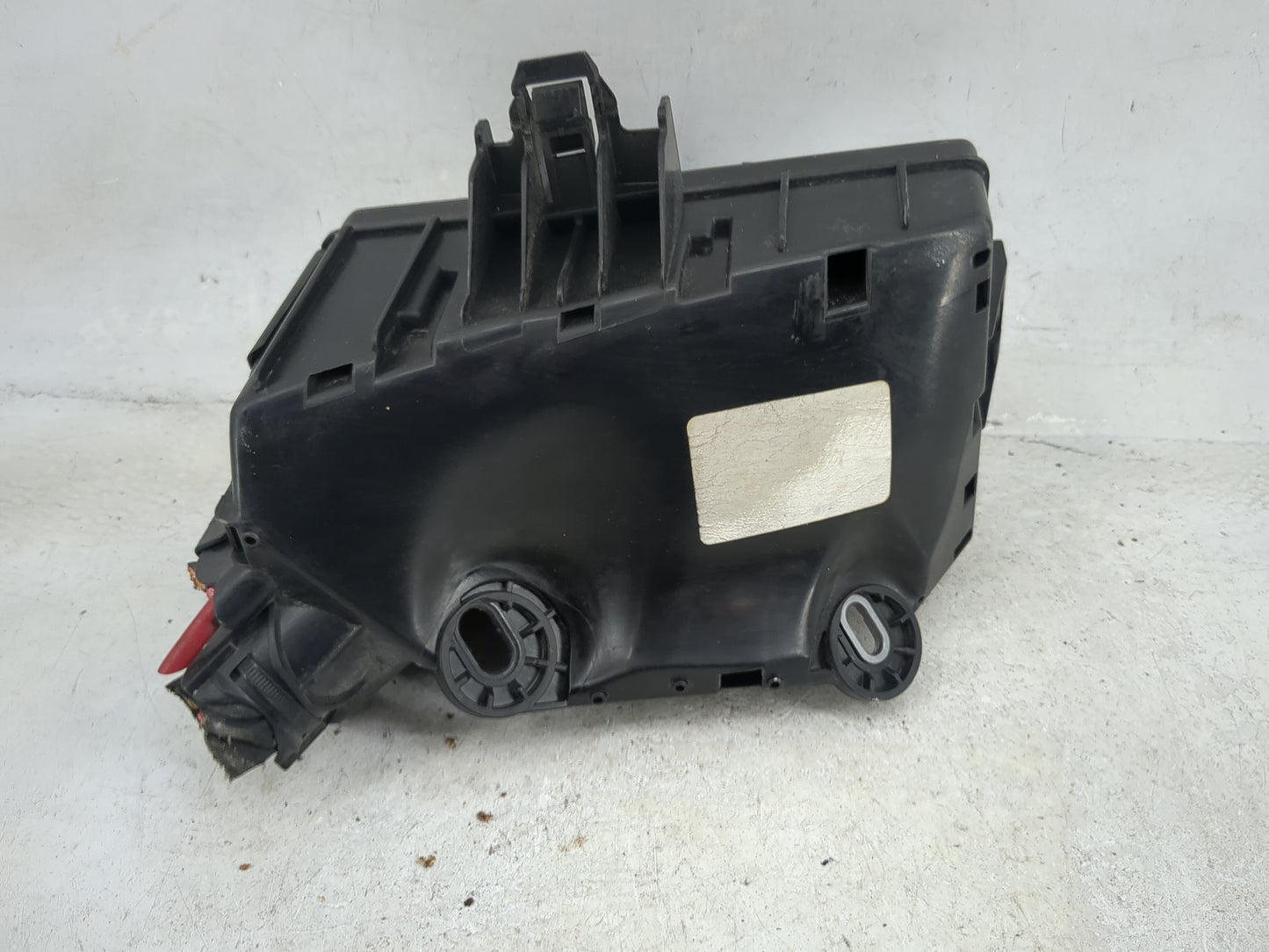 2019-2021 Volkswagen Jetta Fusebox Fuse Box Panel Relay Module P/N:5Q0937132E Fits Fits 2019 2020 2021 OEM Used Auto Parts -