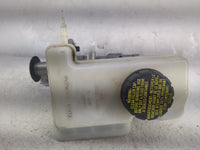 2019-2021 Volkswagen Jetta Brake Master Cylinder 1497519 - Oemusedautoparts1.com