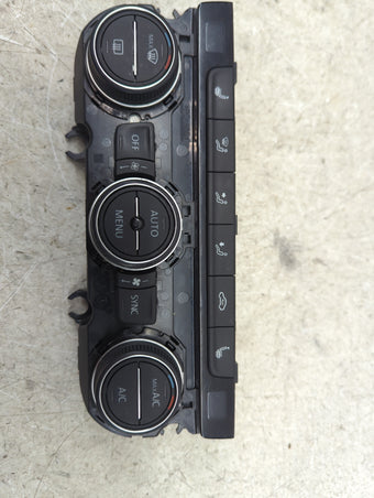 compare product 2019-2020 Volkswagen Jetta Climate Control Module Temperature AC/Heater Replacement P/N:220.220-01 Fits Fits 2019 2020 OEM Used Auto Parts