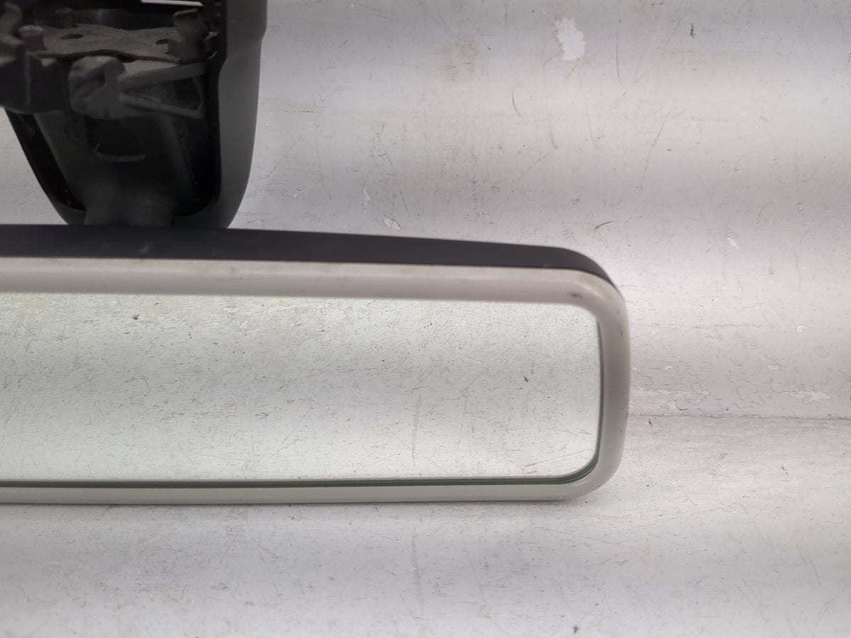 2019-2021 Volkswagen Jetta Interior Rear View Mirror Replacement OEM P/N:E1 021065 Fits Fits 2019 2020 2021 OEM Used Auto Pa