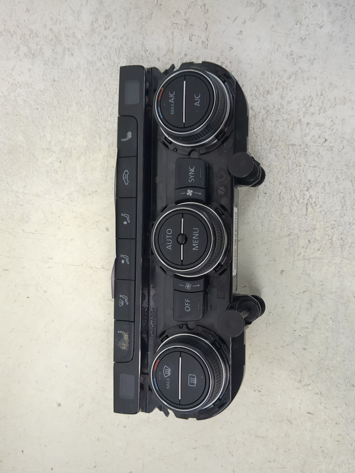 2019-2020 Volkswagen Jetta Climate Control Module Temperature AC/Heater Replacement P/N:5GM907044H 5HB01365022 Fits Fits 201