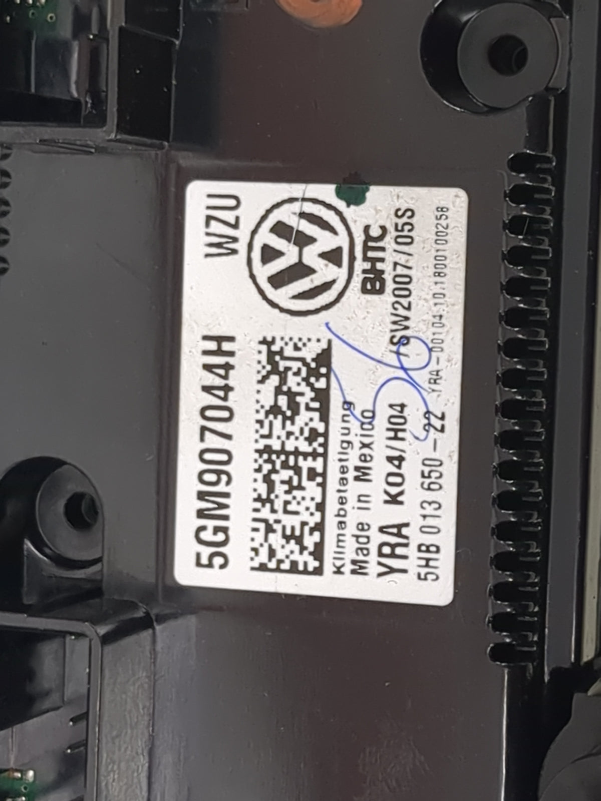 2019-2020 Volkswagen Jetta Climate Control Module Temperature AC/Heater Replacement P/N:5GM907044H 5HB01365022 Fits Fits 201