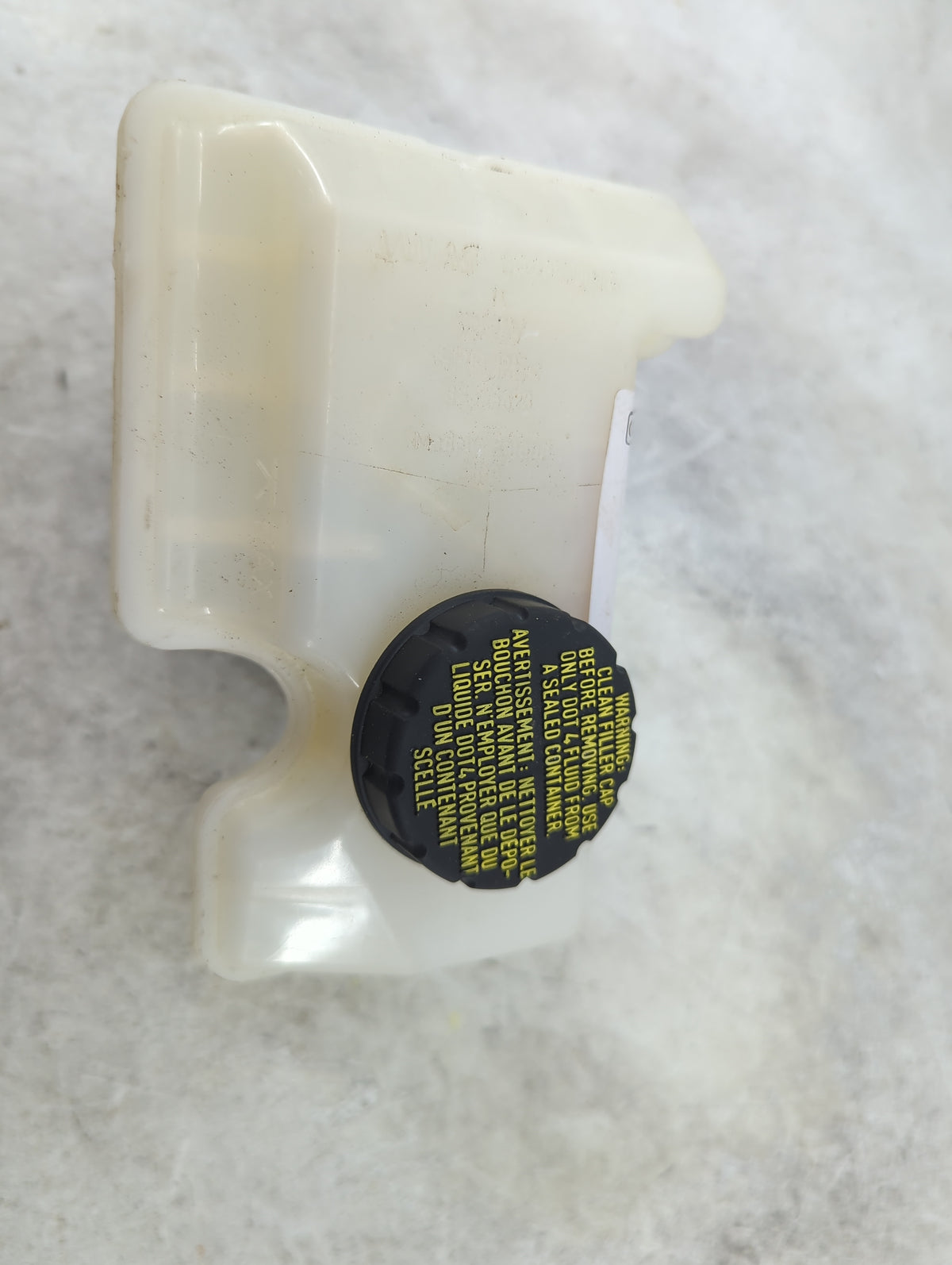 2019 Volkswagen Jetta Brake Master Cylinder 1516244 - Oemusedautoparts1.com