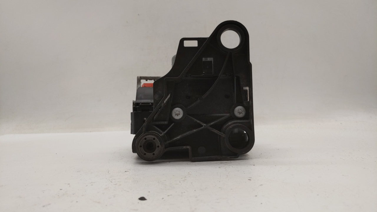 2019 Volkswagen Jetta ABS Pump Control Module Replacement P/N:5Q0 614 517 DG 5Q0 614 517 DN, 5Q0 614 517 CT Fits OEM Used Au
