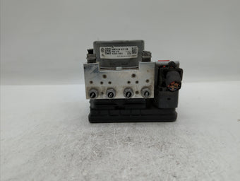 compare product 2019 Volkswagen Jetta Anti-Lock Brake ABS Pump Module Actuator OEM P/N:5Q0 614 517 EB 5Q0 614 517 DG, 5Q0 614 517 DN Fits OEM Used Auto Parts