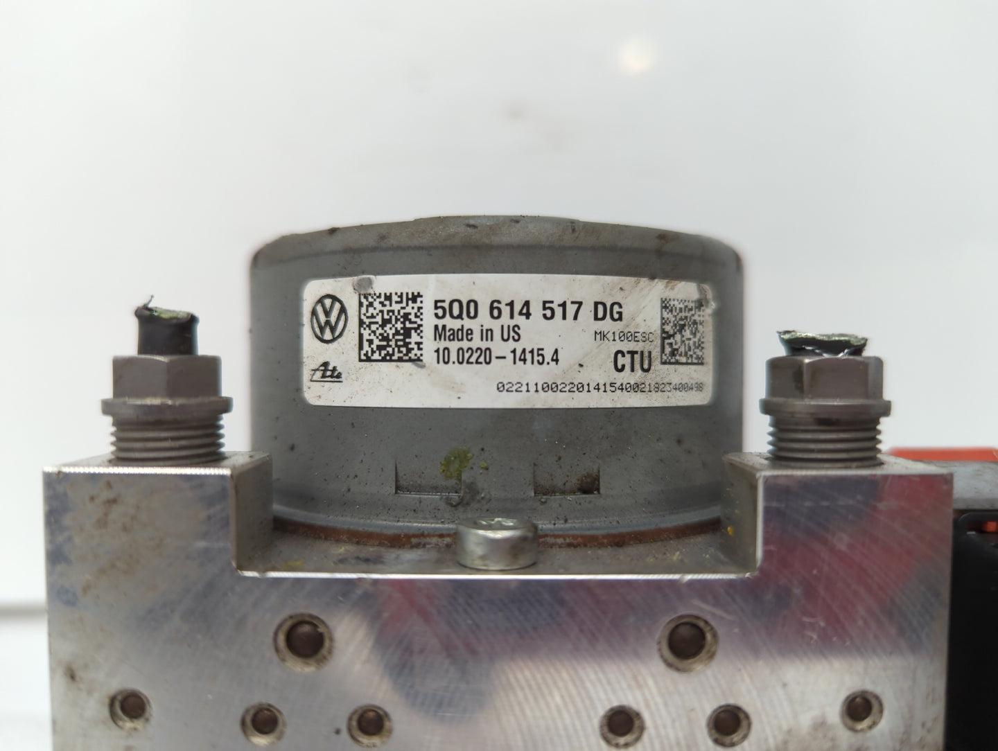 2019 Volkswagen Jetta ABS Pump Control Module Replacement P/N:5Q0 614 517 EB 5Q0 614 517 DG, 5Q0 614 517 DN, 5Q0 614 517 CT 