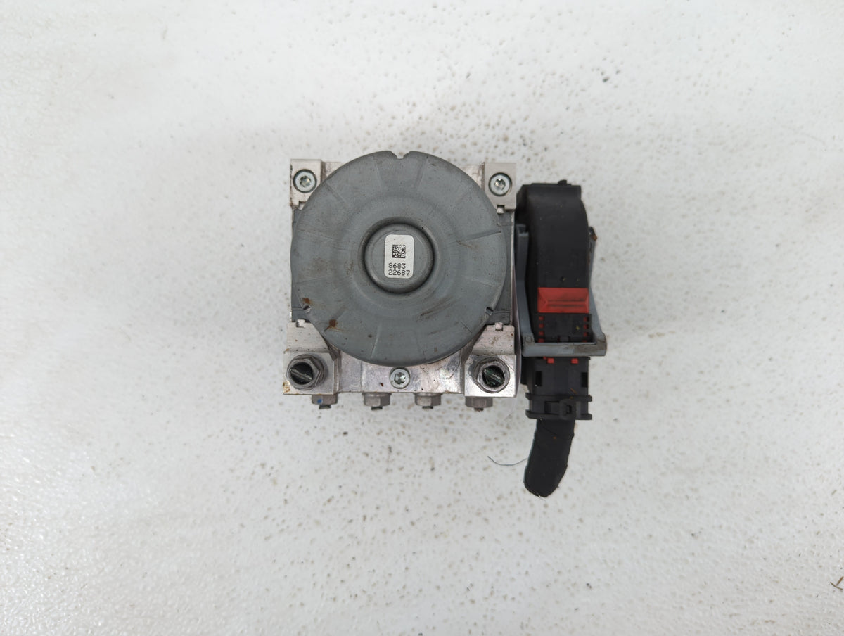 2019 Volkswagen Jetta Anti-Lock Brake ABS Pump Module Actuator OEM P/N:5Q0 614 517 EB 5Q0 614 517 DG, 5Q0 614 517 DN Fits OE