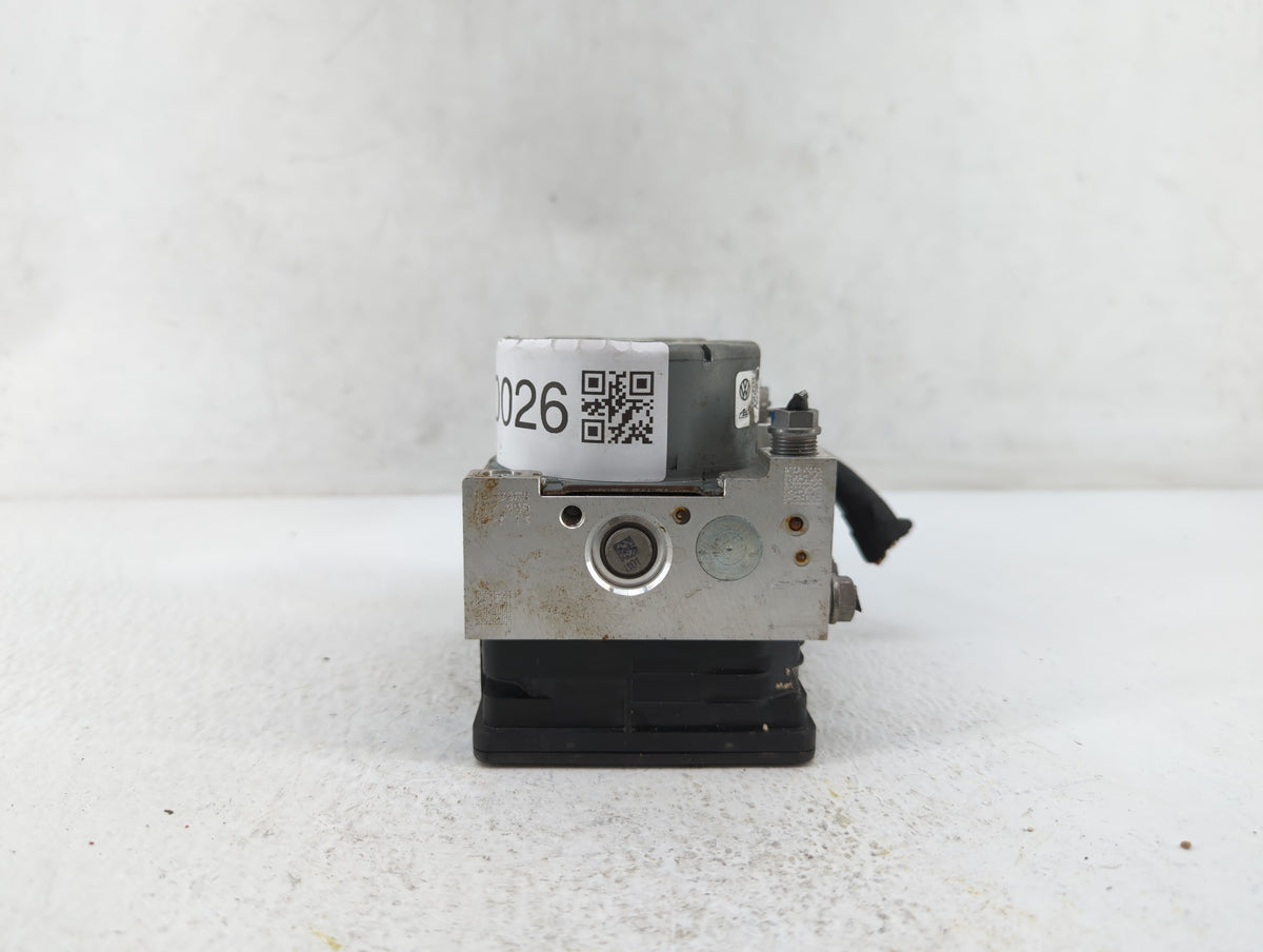 2019 Volkswagen Jetta Anti-Lock Brake ABS Pump Module Actuator OEM P/N:5Q0 614 517 EB 5Q0 614 517 DG, 5Q0 614 517 DN Fits OE