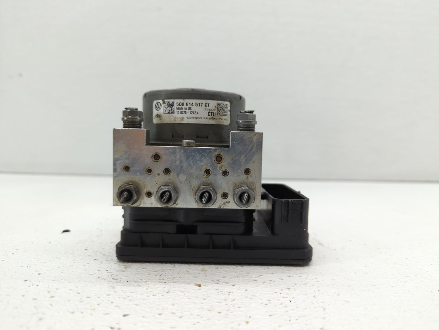 2019 Volkswagen Jetta ABS Pump Control Module Replacement P/N:5Q0 614 517 EB 5Q0 614 517 DG, 5Q0 614 517 DN, 5Q0 614 517 CT 