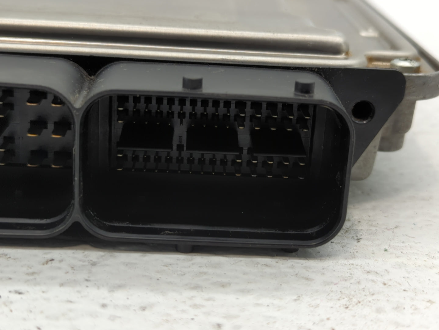 2019 Volkswagen Jetta PCM Engine Control Computer ECU ECM PCU OEM P/N:04E 907 309 BT 261 S22 041 Fits OEM Used Auto Parts - 