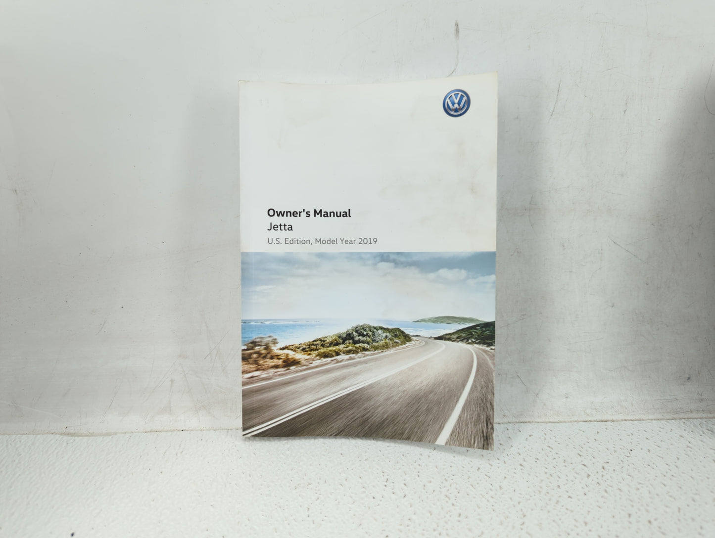 2019 Volkswagen Jetta Owners Manual Book Guide OEM Used Auto Parts - Oemusedautoparts1.com