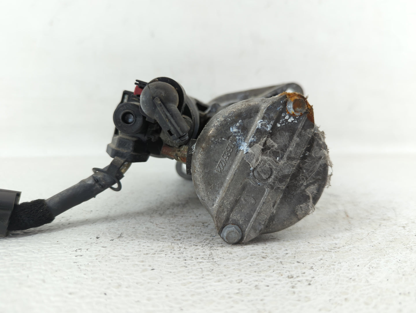 2019-2021 Volkswagen Jetta Car Starter Motor Solenoid OEM P/N:0AM 911 022 C 0AM 911 023 N Fits Fits 2019 2020 2021 OEM Used 
