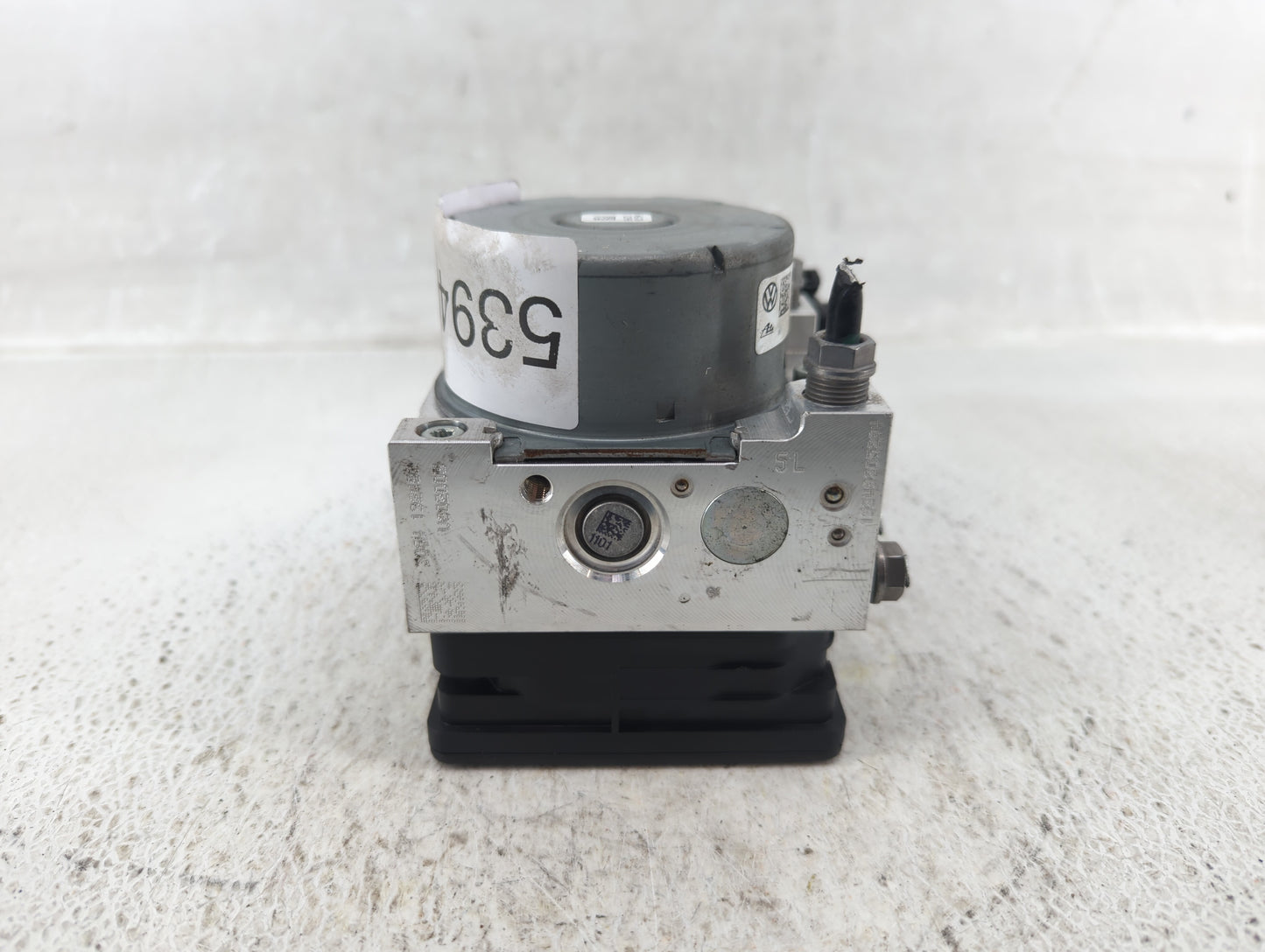 2019 Volkswagen Jetta ABS Pump Control Module Replacement P/N:5Q0 614 517 EB 5Q0 614 517 FG, 5Q0 614 517 DG, 5Q0 614 517 DN 