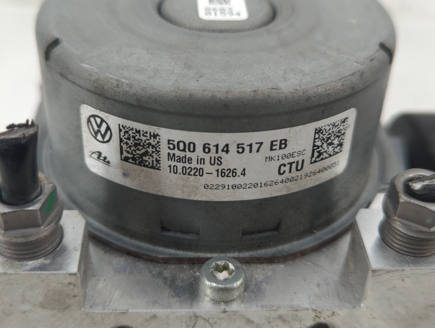 2019 Volkswagen Jetta ABS Pump Control Module Replacement P/N:5Q0 614 517 EB 5Q0 614 517 FG, 5Q0 614 517 DG, 5Q0 614 517 DN 