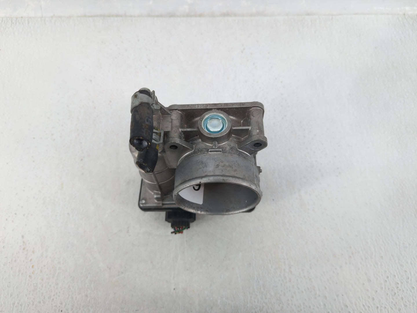 2014-2017 Volkswagen Jetta Throttle Body P/N:06K 133 062 E Fits Fits 2014 2015 2016 2017 OEM Used Auto Parts - Oemusedautopa