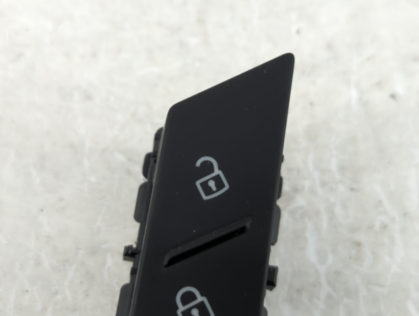 2019-2021 Volkswagen Jetta Master Power Window Switch Replacement Driver Side Left P/N:A33618 04S 17A962125 Fits OEM Used Au