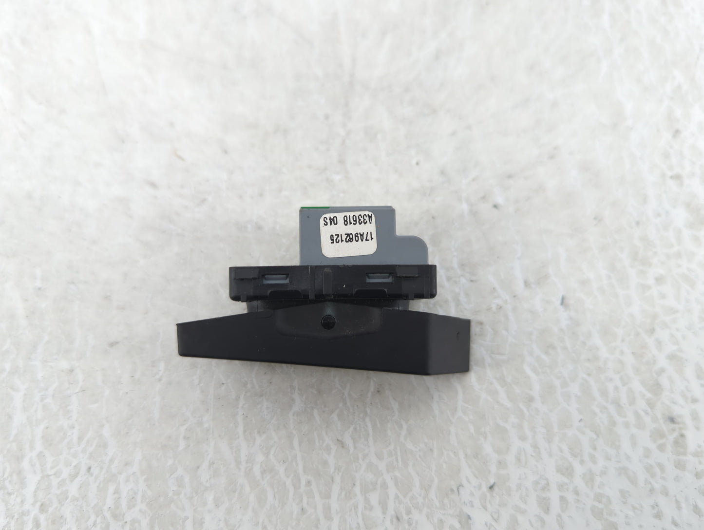 2019-2021 Volkswagen Jetta Master Power Window Switch Replacement Driver Side Left P/N:A33618 04S 17A962125 Fits OEM Used Au