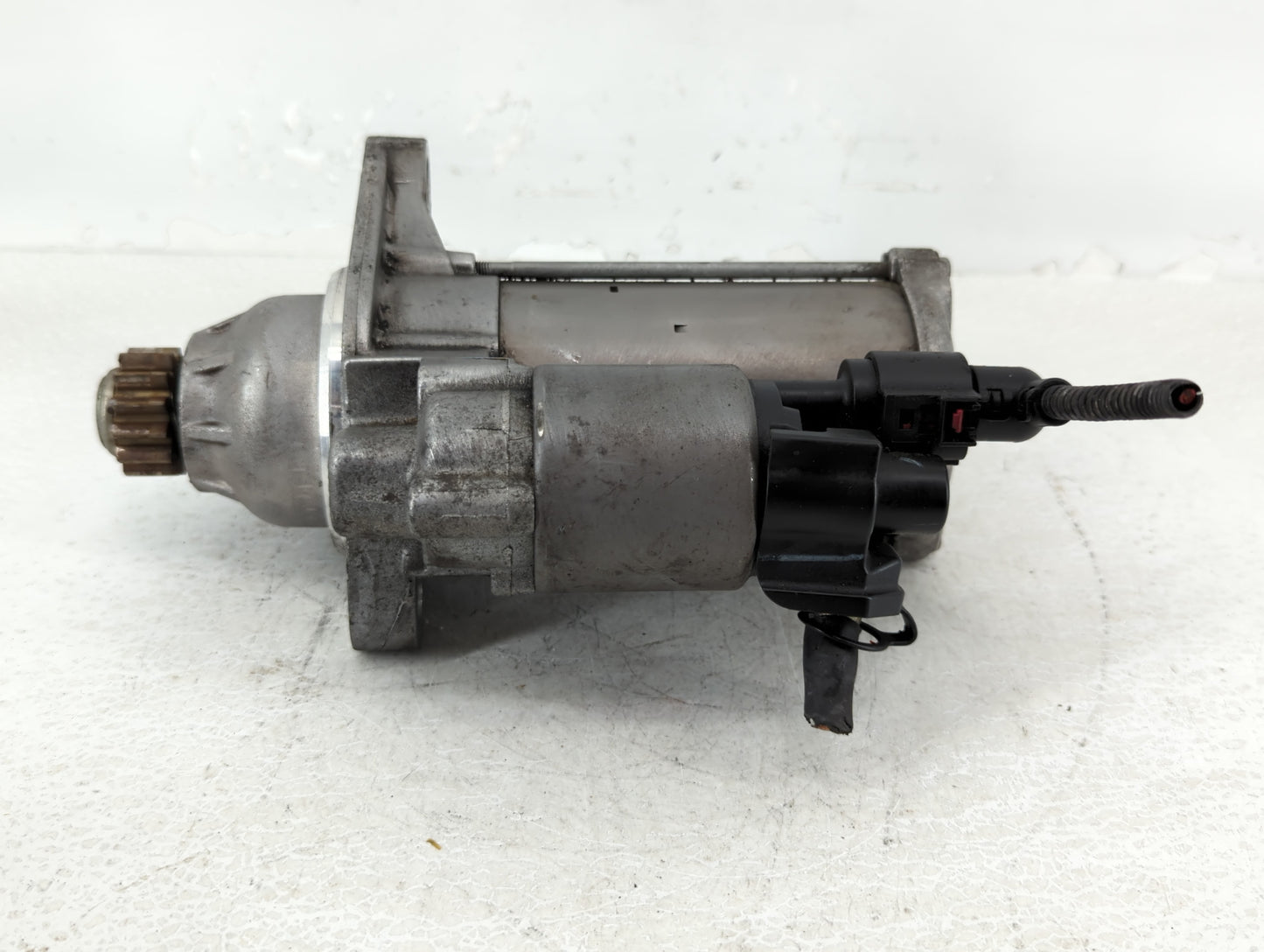 2019-2021 Volkswagen Jetta Car Starter Motor Solenoid OEM P/N:04042018 0AM 911 023 N Fits Fits 2019 2020 2021 OEM Used Auto 