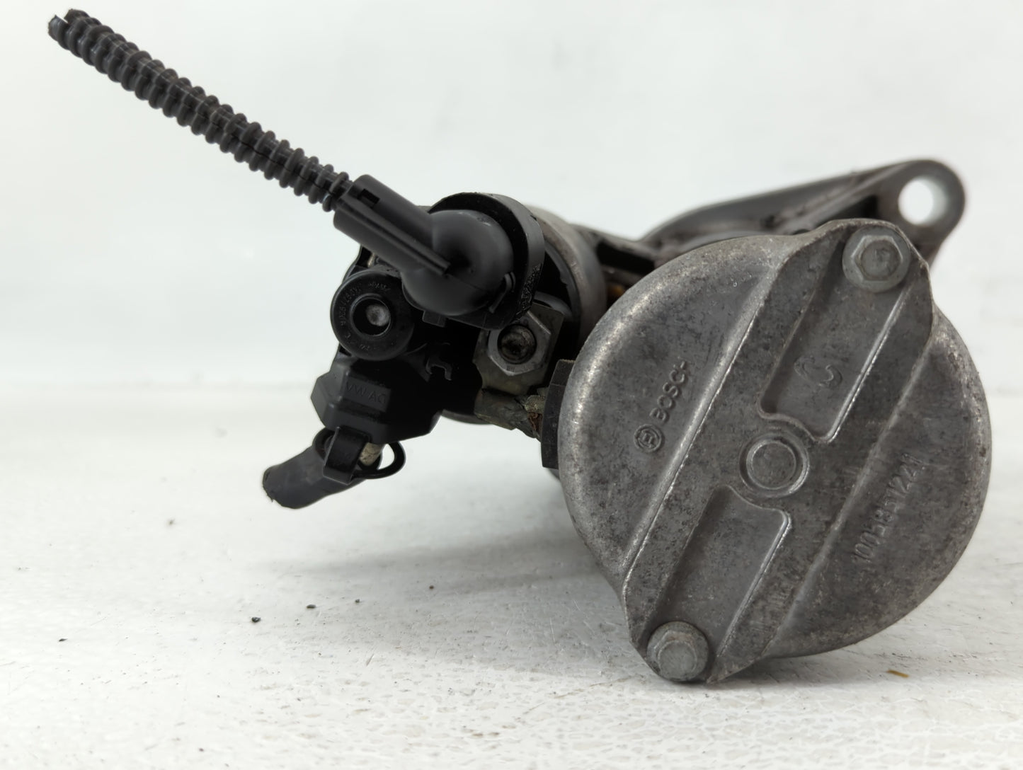 2019-2021 Volkswagen Jetta Car Starter Motor Solenoid OEM P/N:04042018 0AM 911 023 N Fits Fits 2019 2020 2021 OEM Used Auto 