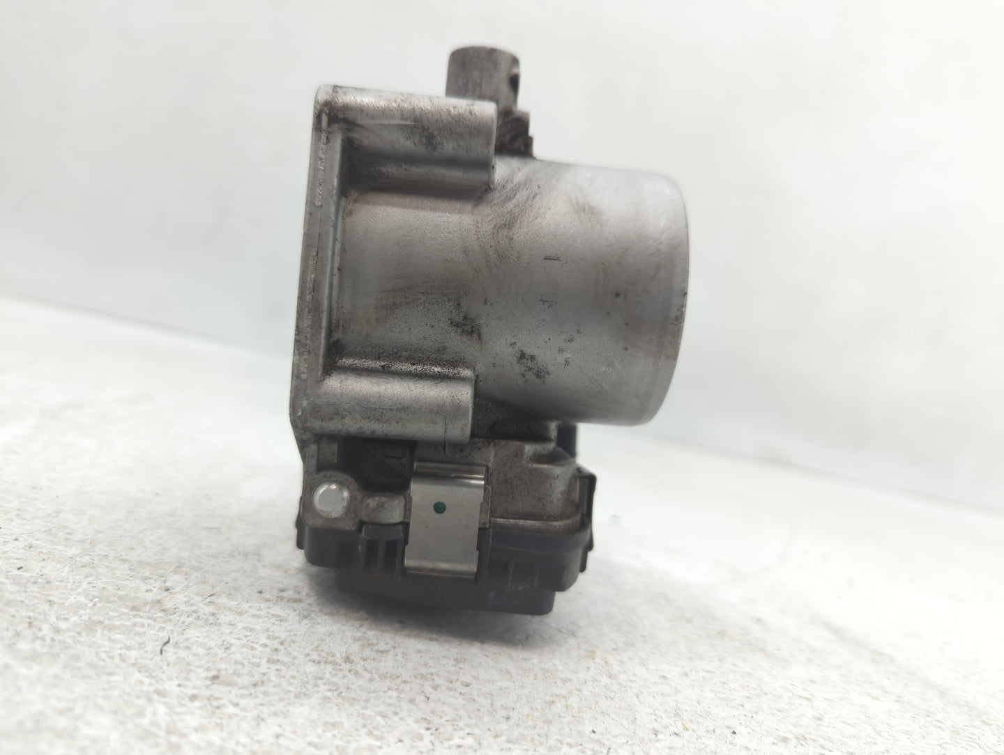 2019-2021 Volkswagen Jetta Throttle Body P/N:03F133062C Fits Fits 2016 2017 2018 2019 2020 2021 OEM Used Auto Parts - Oemuse