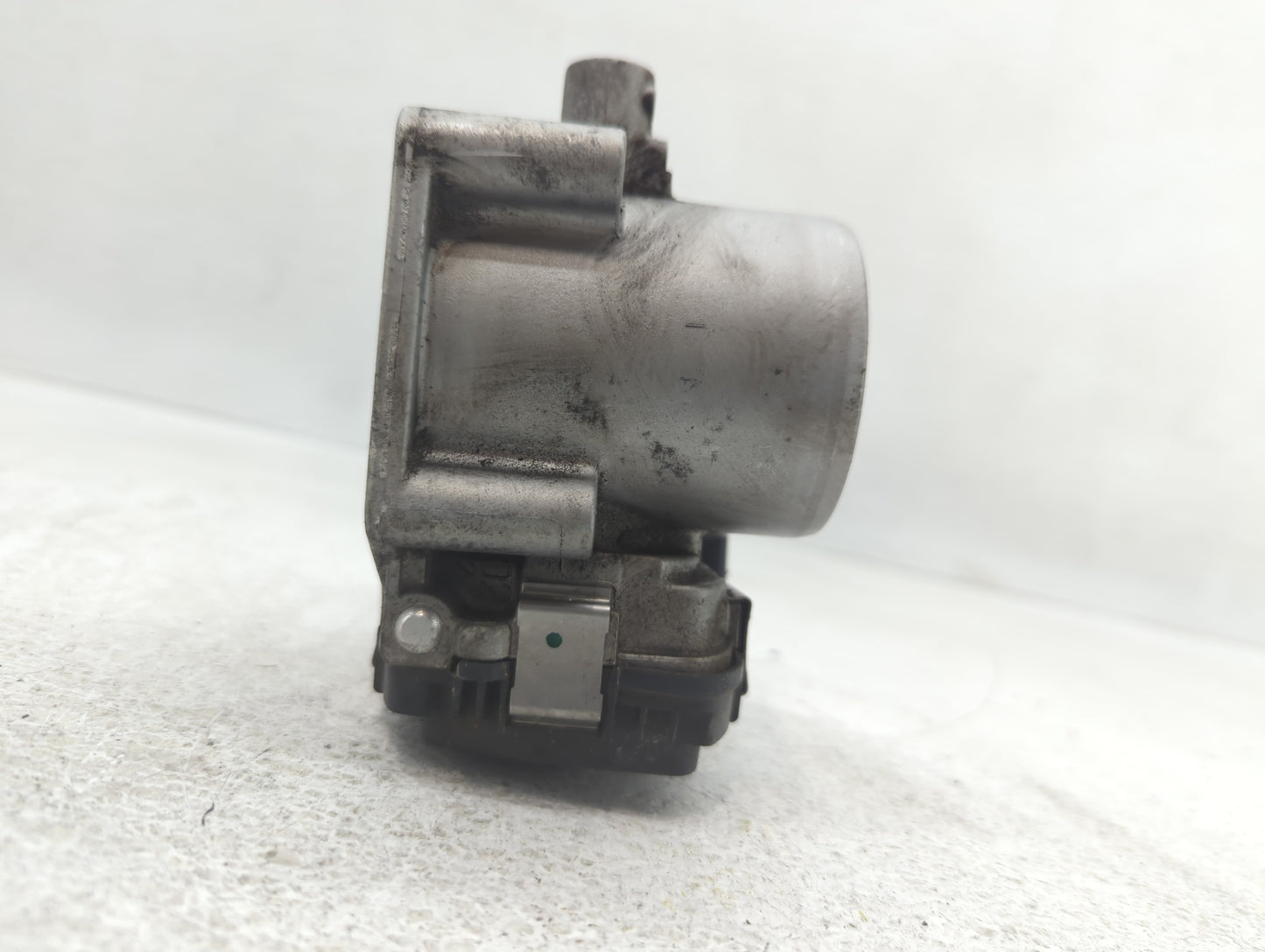 2019-2021 Volkswagen Jetta Throttle Body P/N:03F133062C Fits Fits 2016 2017 2018 2019 2020 2021 OEM Used Auto Parts - Oemuse