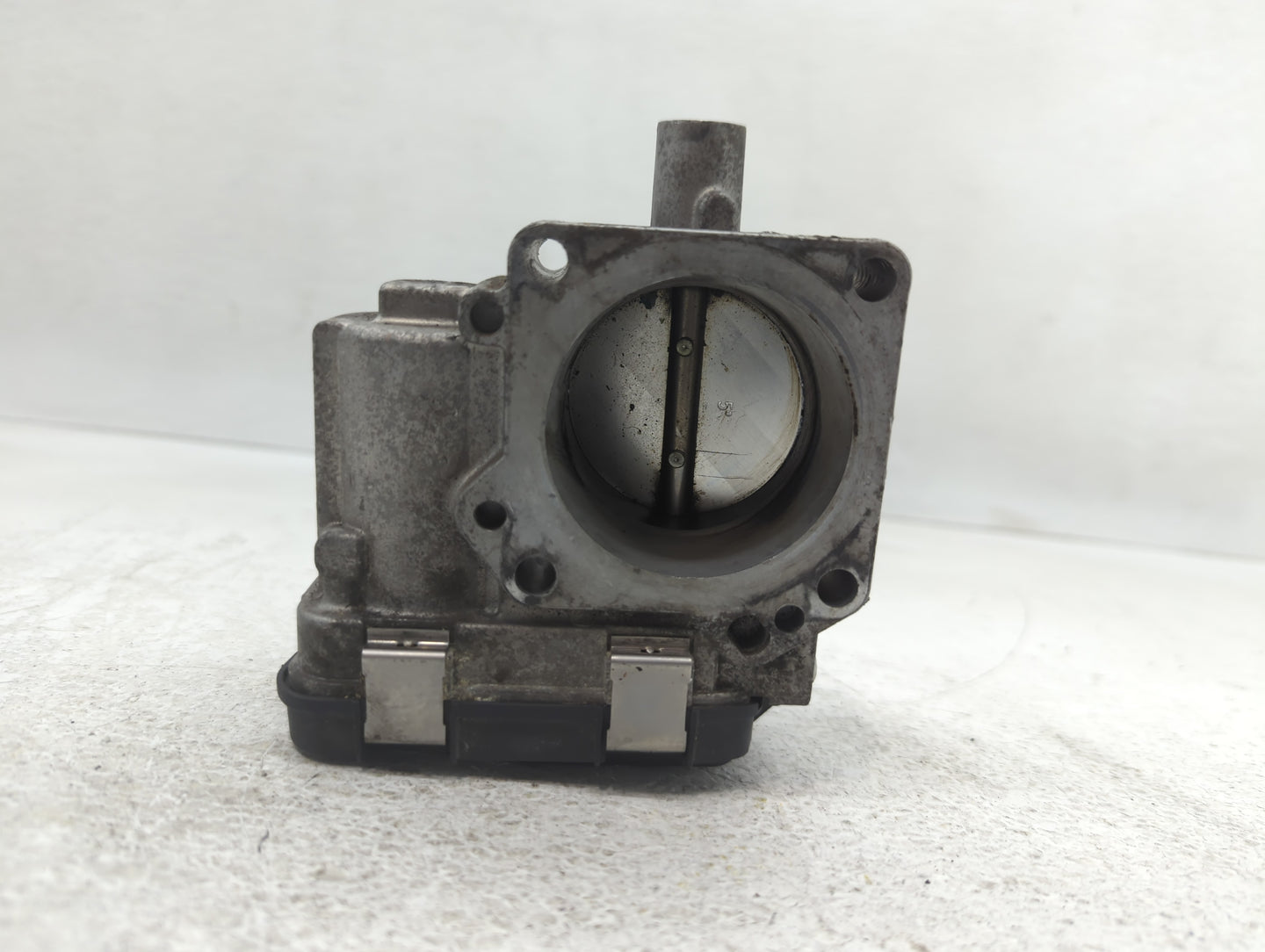 2019-2021 Volkswagen Jetta Throttle Body P/N:03F133062C Fits Fits 2016 2017 2018 2019 2020 2021 OEM Used Auto Parts - Oemuse