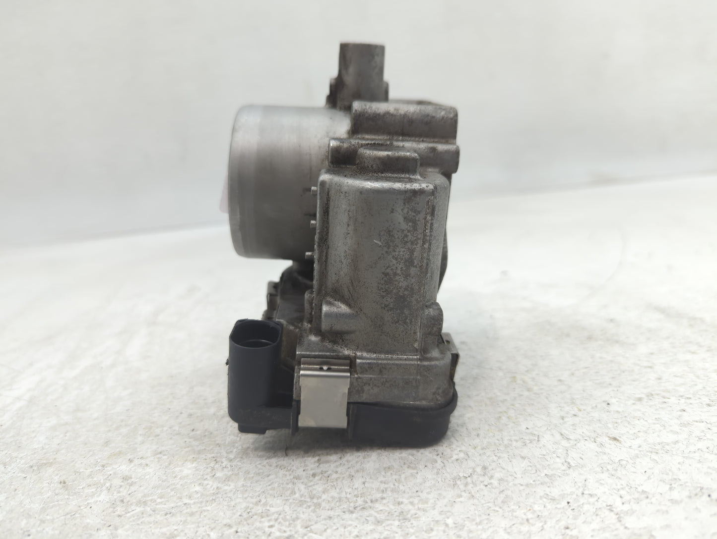 2019-2021 Volkswagen Jetta Throttle Body P/N:03F133062C Fits Fits 2016 2017 2018 2019 2020 2021 OEM Used Auto Parts - Oemuse