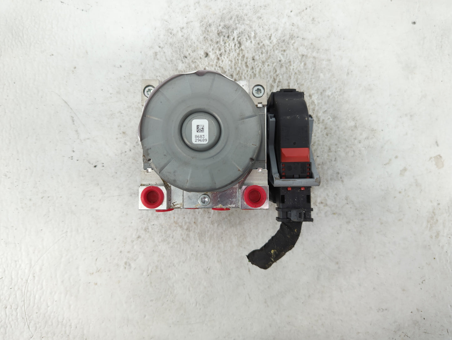 2019 Volkswagen Jetta ABS Pump Control Module Replacement P/N:5Q0 614 517 EB Fits OEM Used Auto Parts - Oemusedautoparts1.co