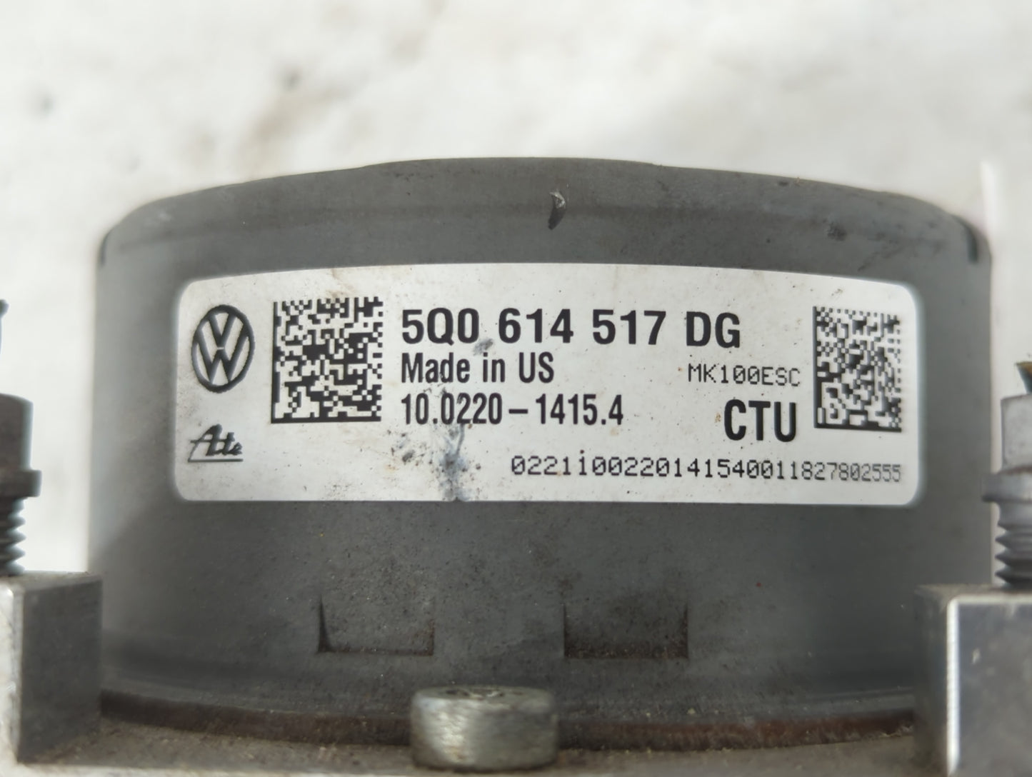 2019 Volkswagen Jetta ABS Pump Control Module Replacement P/N:5Q0 614 517 DG Fits OEM Used Auto Parts - Oemusedautoparts1.co