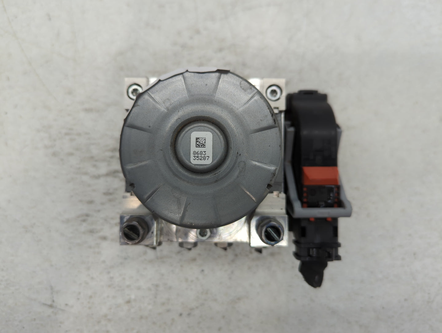 2019 Volkswagen Jetta ABS Pump Control Module Replacement P/N:5Q0 614 517 EB Fits OEM Used Auto Parts - Oemusedautoparts1.co