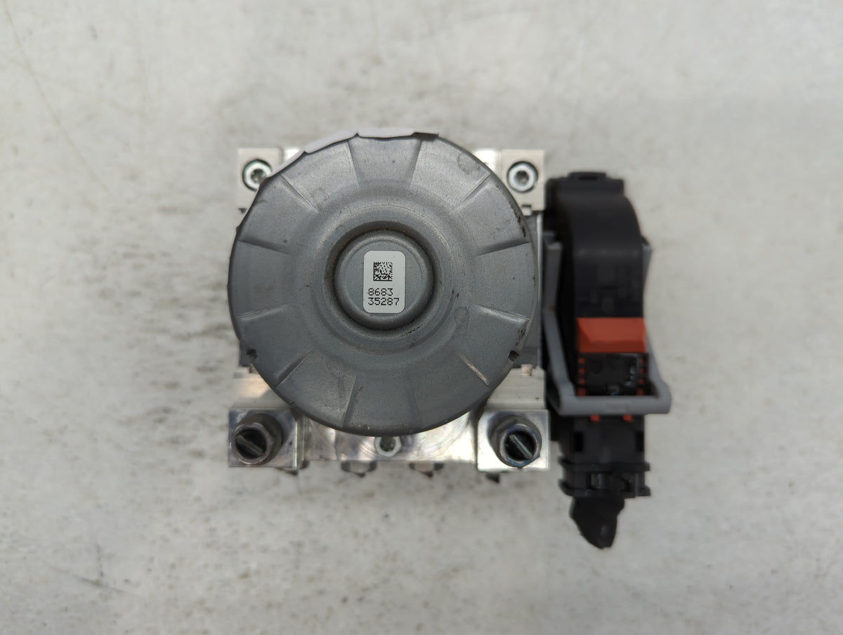 2019 Volkswagen Jetta Anti-Lock Brake ABS Pump Module Actuator OEM P/N:5Q0 614 517 EB Fits OEM Used Auto Parts - Oemusedauto
