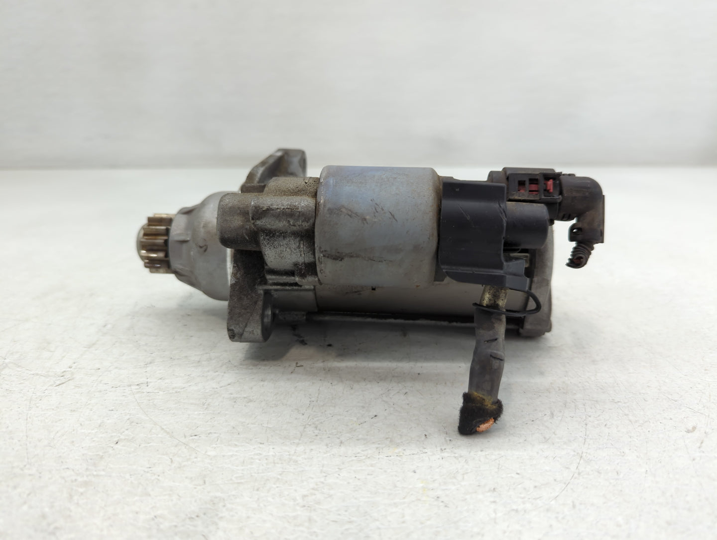 2019-2021 Volkswagen Jetta Car Starter Motor Solenoid OEM P/N:27082018 0AM 911 023 N Fits Fits 2019 2020 2021 OEM Used Auto 